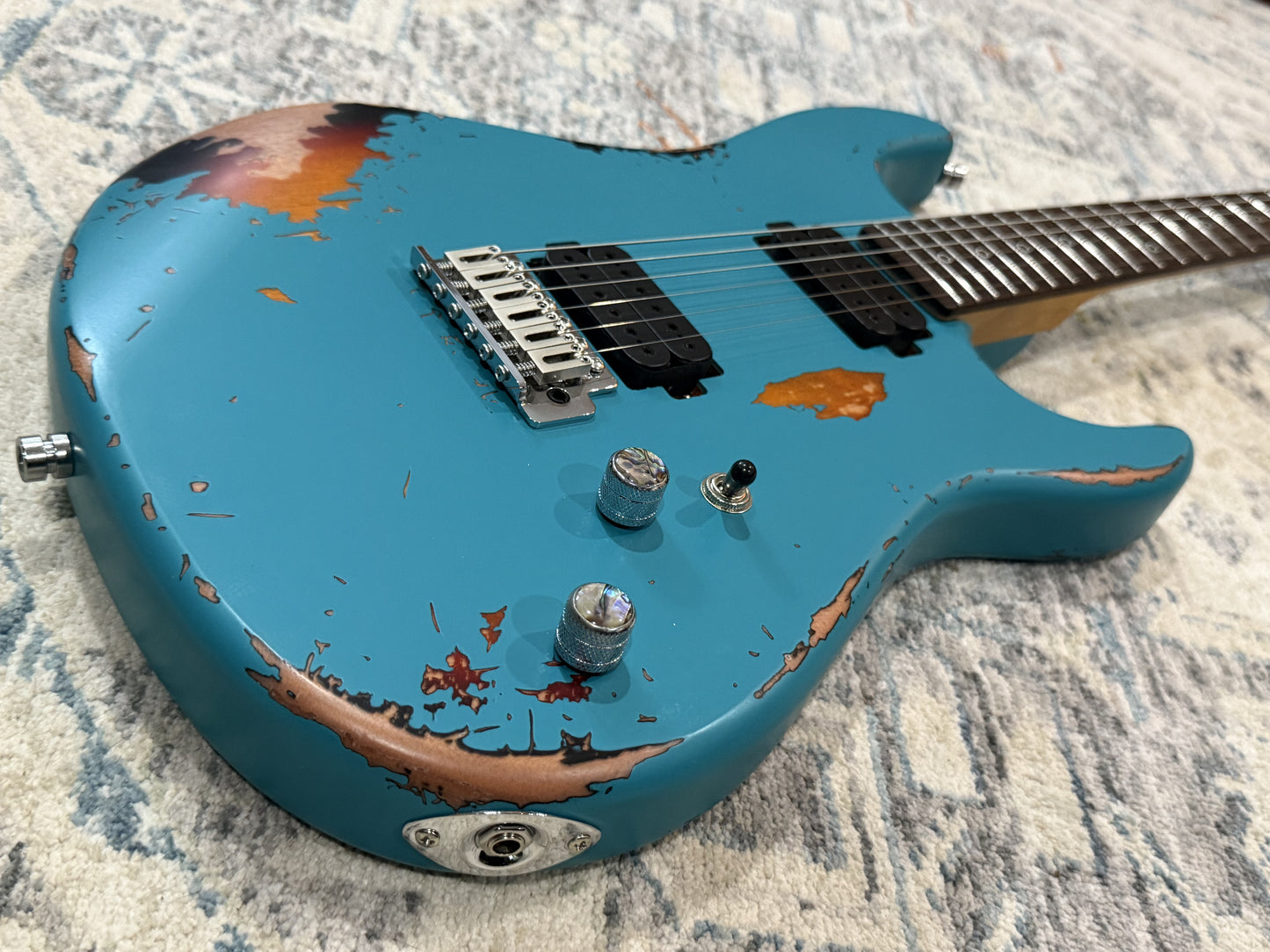 Dhatarattha Performance DST – Christmas Spruce over Sunburst