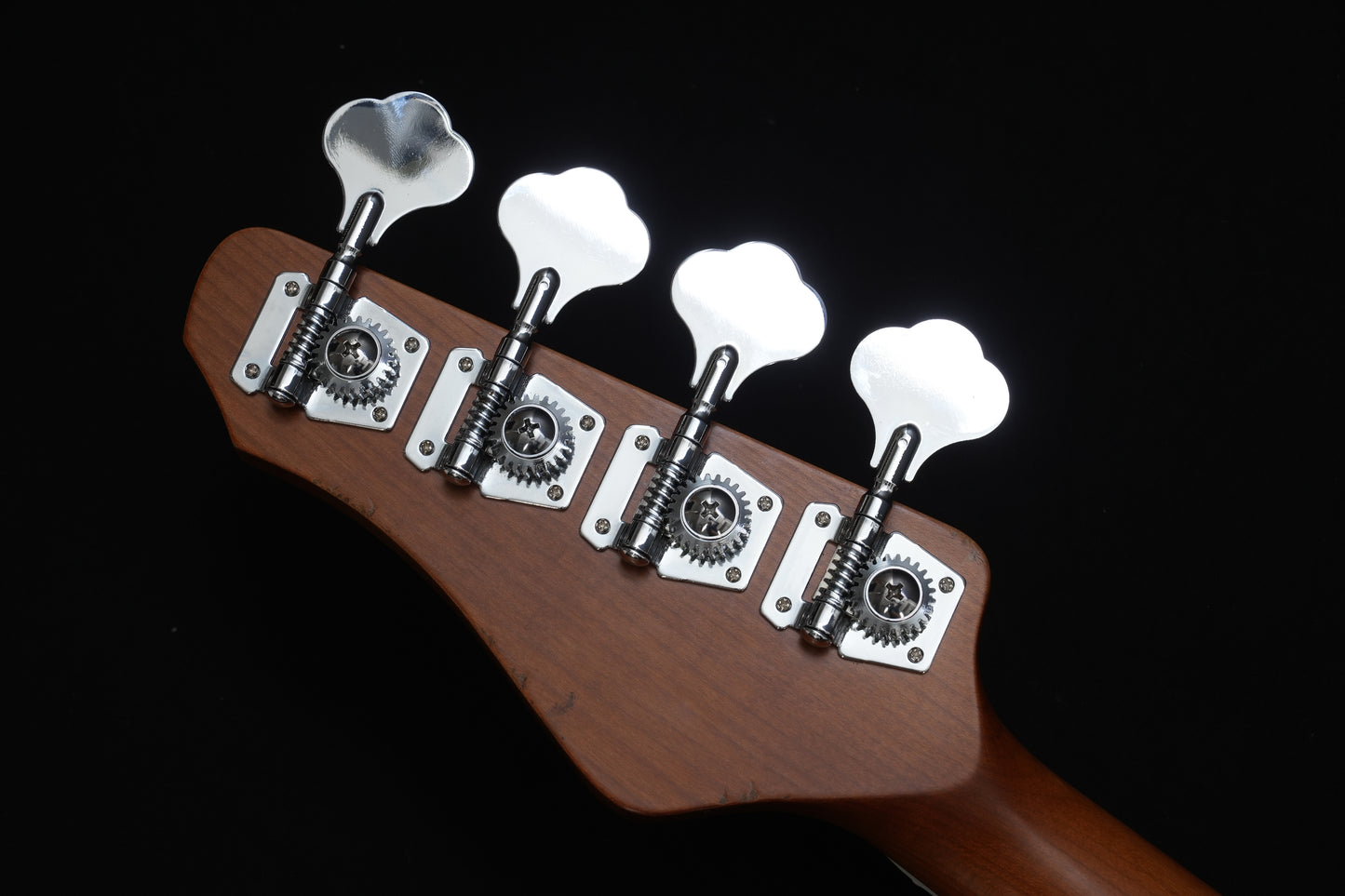 Dhatarattha DEB4 – Red Paisley Relic 4-String Bass