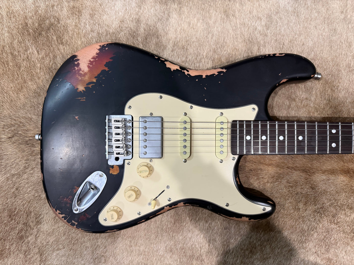 HSS Strat Style Electric Guitar – Black over Sunburst