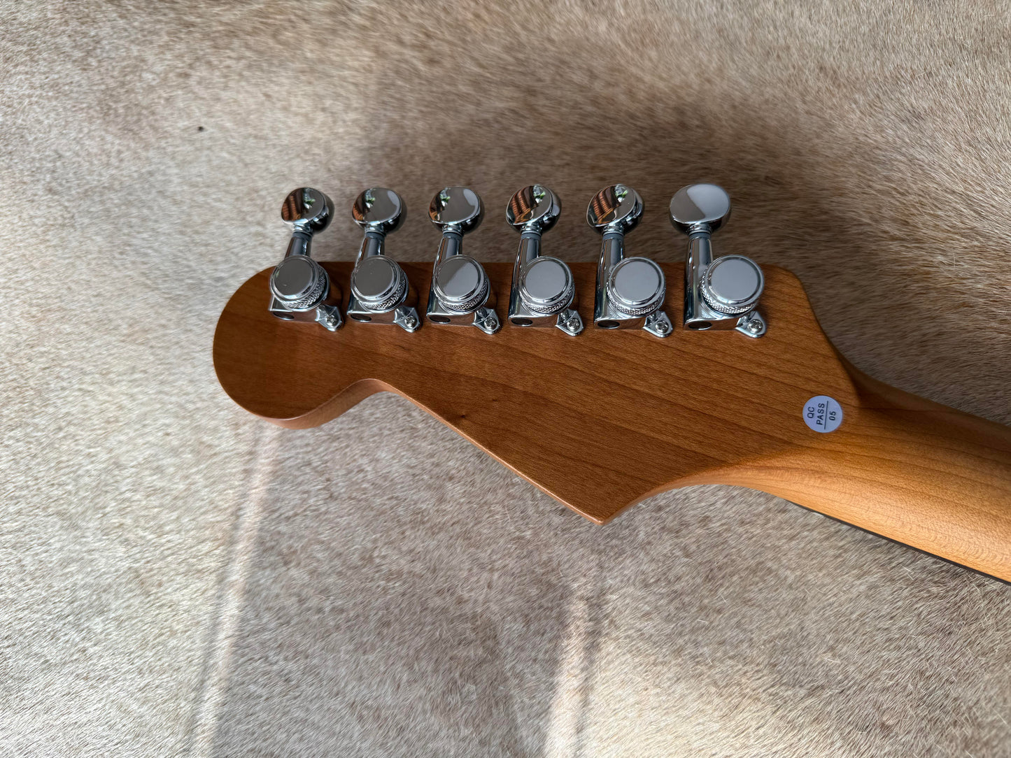 HSS Strat Style Electric Guitar – Monterey Relic