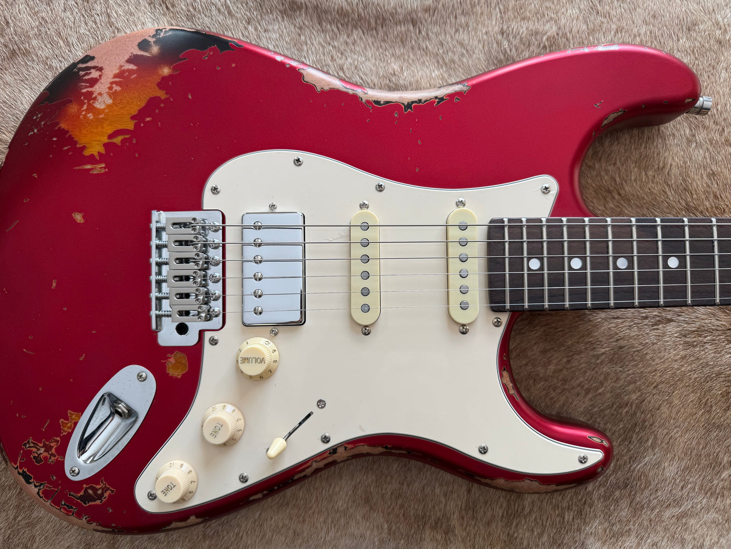 HSS Strat Style Electric Guitar – Metallic Red Over Sunburst