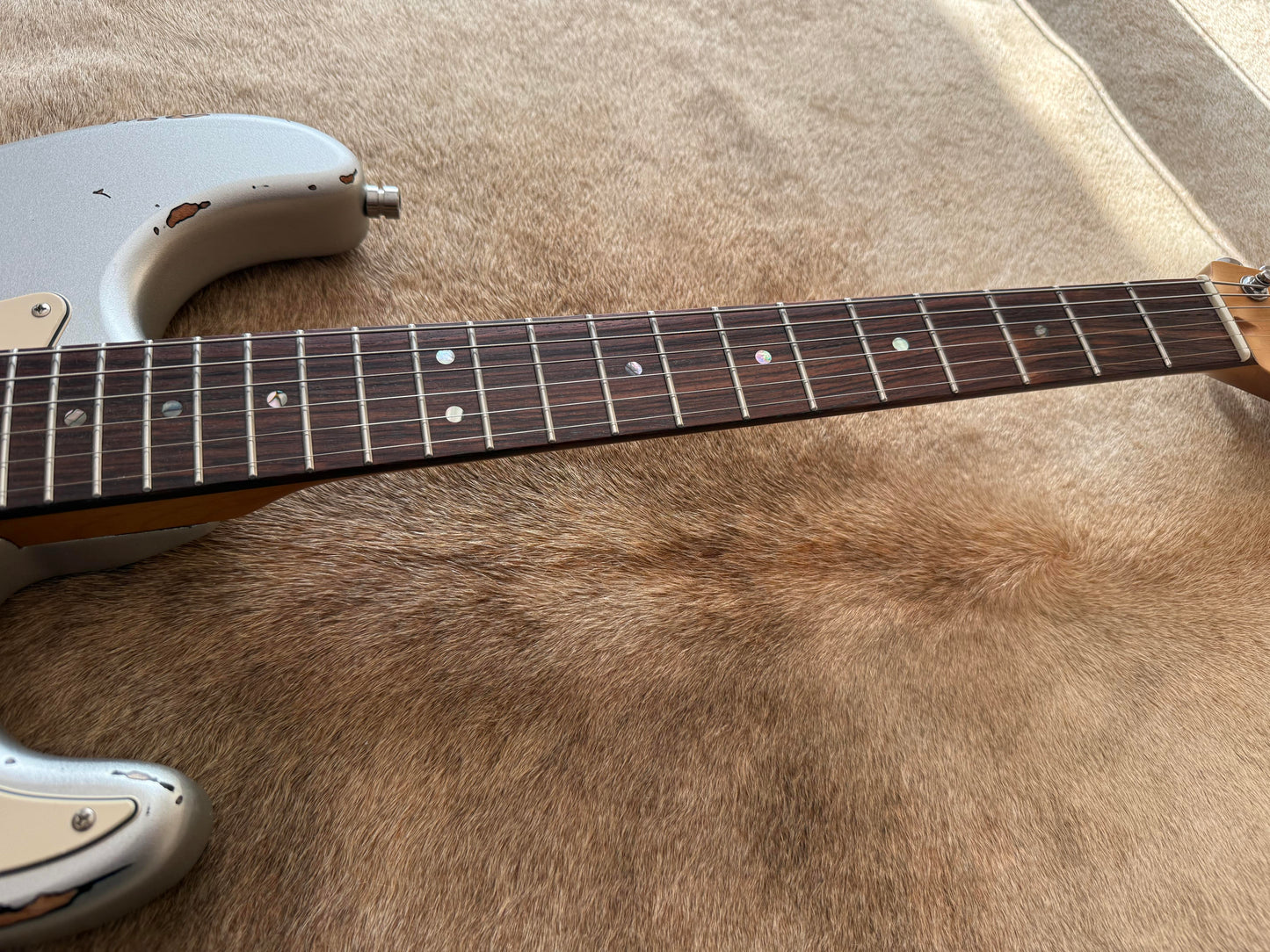 HSS Strat Style Electric Guitar – Silver Over Sunburst