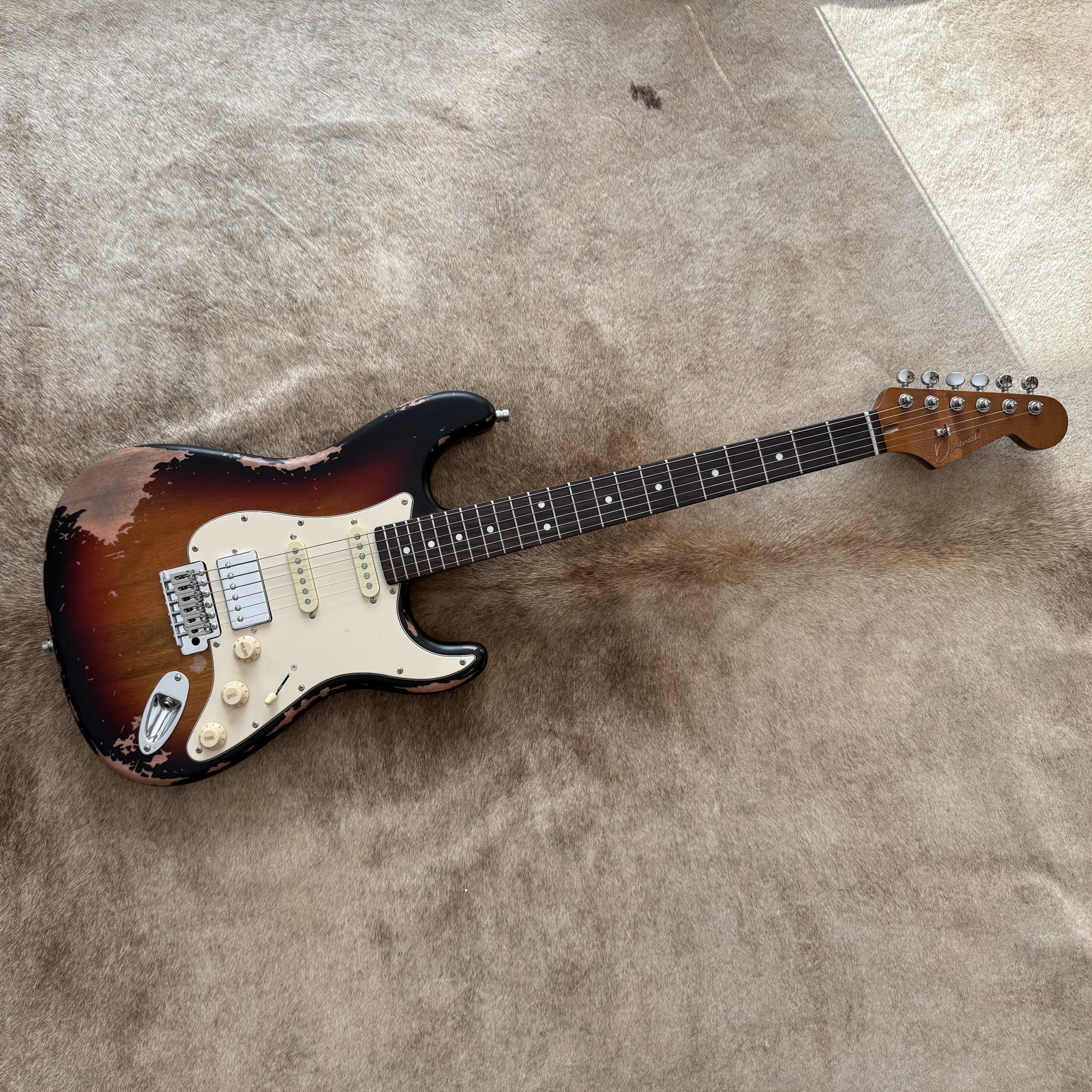 HSS Strat Style Electric Guitar – Sunburst Relic – Dhatarattha Guitars