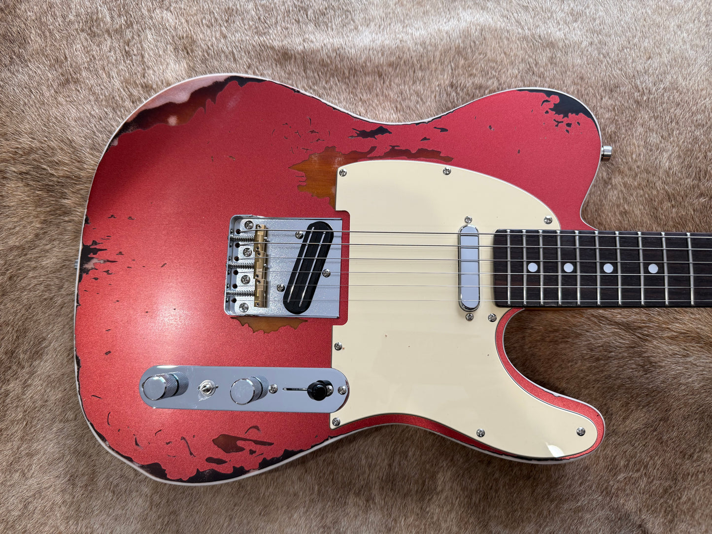 HSS Strat Style Electric Guitar – Metallic Red Over Sunburst