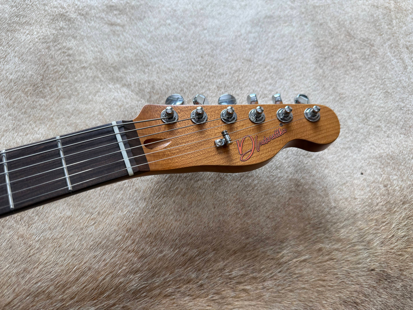 HSS Strat Style Electric Guitar – White Over Sunburst