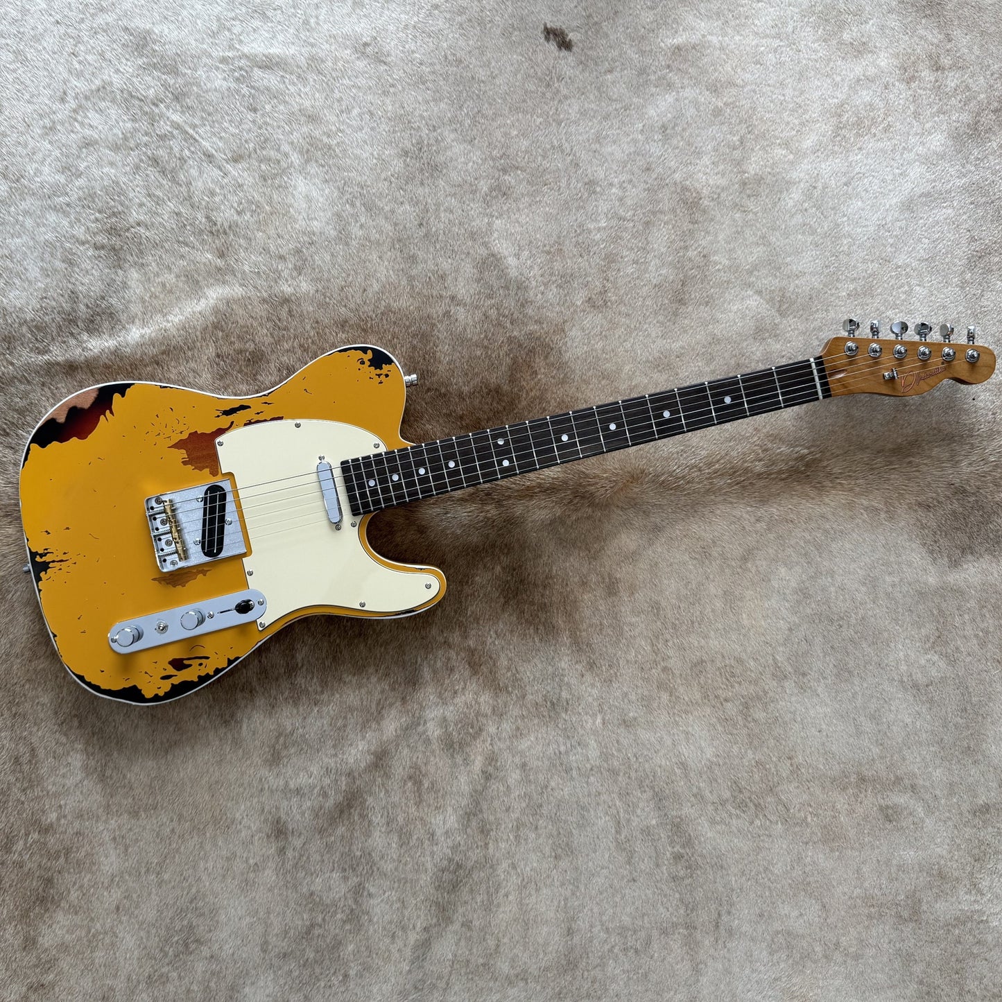 HSS Strat Style Electric Guitar – Yellow Over Sunburst