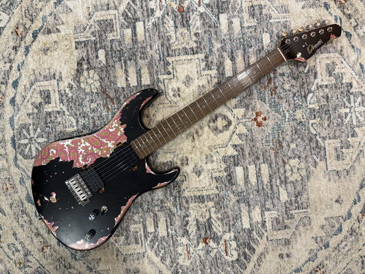 Dhatarattha Performance DST – Black over Paisley